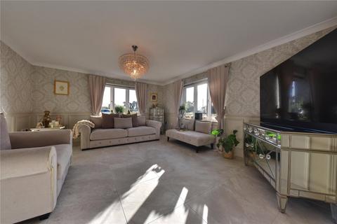 1 Aspal Lane, Beck Row, Bury St Edmunds, IP28 8BH