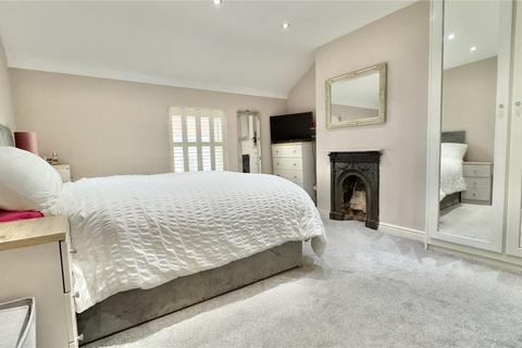 61 Milner Road, Wirral, CH60 5RU