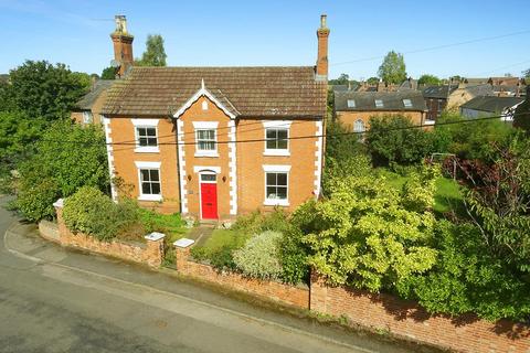 4 bedroom detached house for sale, Hawthorne Road, North Kilworth, Lutterworth