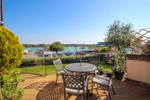 4 bedroom end of terrace house for sale, Oyster Quay, High Street, Hamble, Southampton, SO31