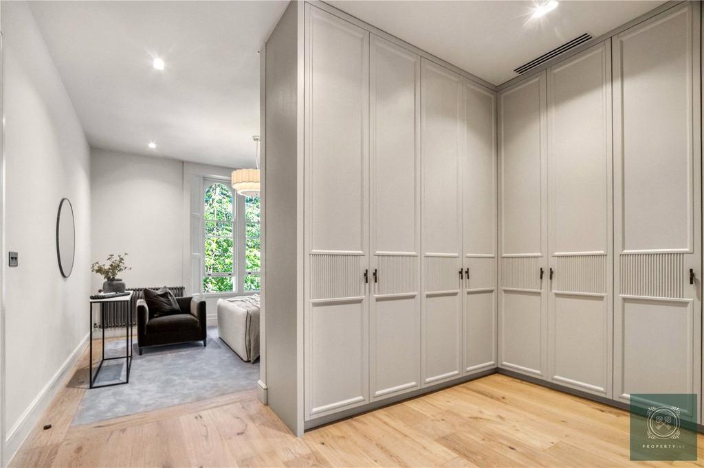 Principal Bedroom