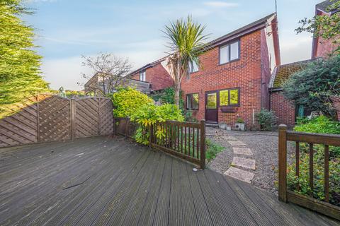 3 bedroom link detached house for sale, Trout Road, Haslemere, Surrey, GU27