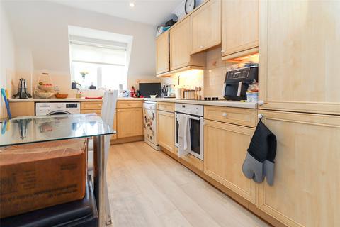 2 bedroom apartment for sale, Oakfield Close, Amersham, Bucks, HP6