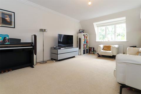 2 bedroom apartment for sale, Oakfield Close, Amersham, Bucks, HP6