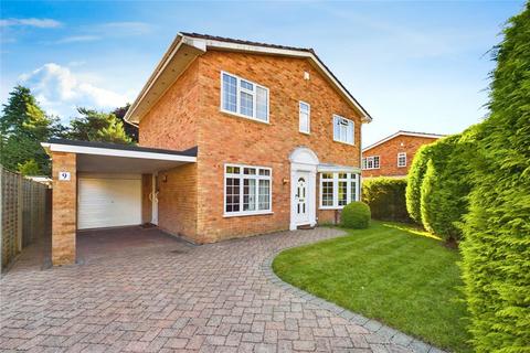 4 bedroom detached house for sale, Erskine Close, Pamber Heath, Tadley, Hampshire, RG26