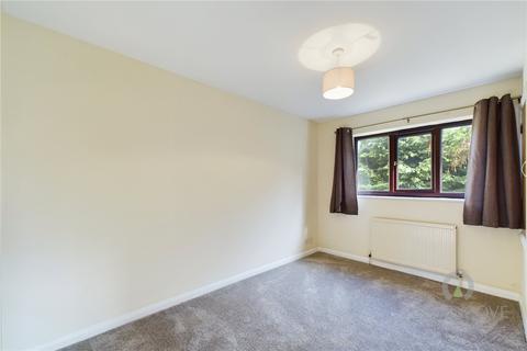 2 bedroom end of terrace house to rent, St. Dunstans Rise, Northampton NN4