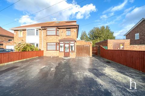 4 bedroom semi-detached house for sale, Shackleton Road, Leasowe CH46