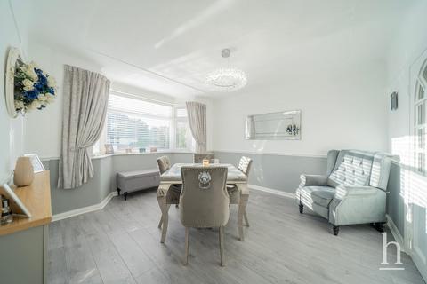 49 Shackleton Road, Wirral, CH46 2RS