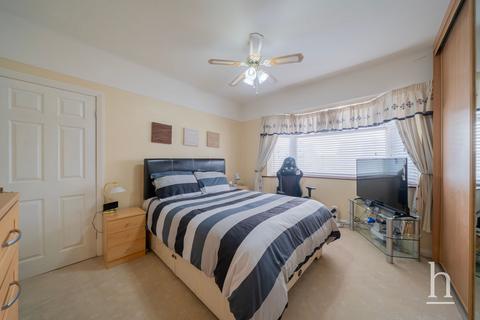 49 Shackleton Road, Wirral, CH46 2RS