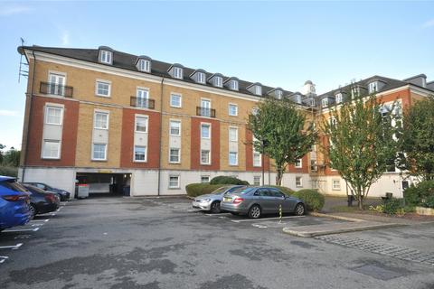 2 bedroom apartment to rent, High Road, London, N12