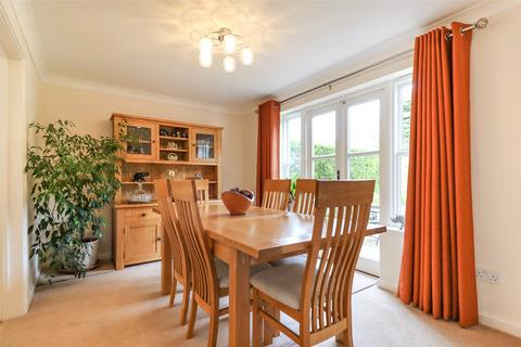 4 bedroom detached house for sale, Brandon Road, Fleet GU52