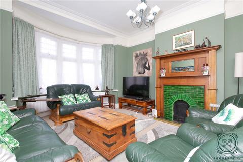 4 bedroom terraced house to rent, Grove Road, North Finchley, N12