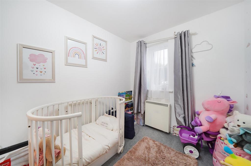 2,CLARENCE CLOSE - z5 CN2np WUV8pa Ne1olia.jpg
