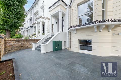 3 bedroom property for sale, Priory Road, London NW6