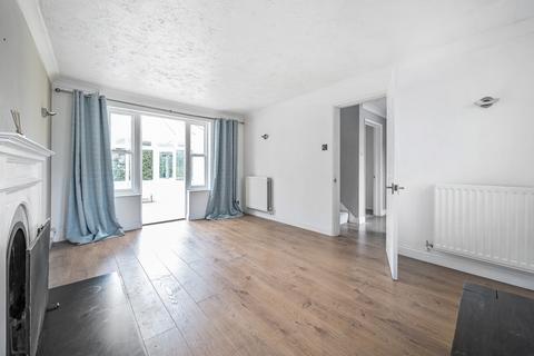 36 Cater Gardens, Guildford, GU3 3BY