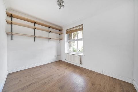 36 Cater Gardens, Guildford, GU3 3BY