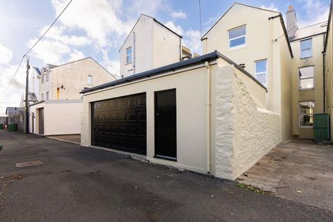 6 bedroom terraced house for sale, Oirr-Ny-Marrey, The Promenade, Port St Mary