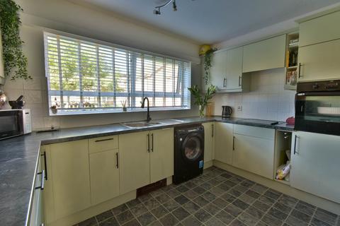 2 bedroom flat for sale, 73 Hastings Road, Bexhill-on-Sea, TN40