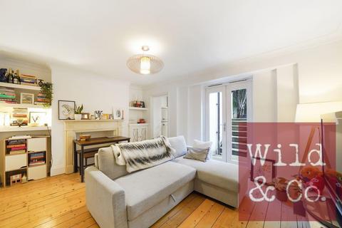 1 bedroom flat for sale, King Edward's Road, Hackney