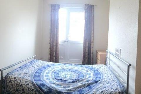 3 bedroom flat to rent, Abingdon Road GFF, Plymouth PL4