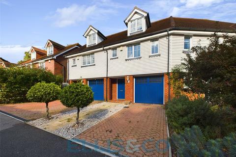 3 bedroom terraced house to rent, Hunter Seal, Leigh, Tonbridge, Kent, TN11