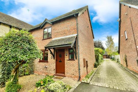 3 bedroom end of terrace house for sale, Old Town Mews, Old Town, Stratford-upon-Avon