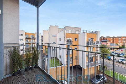 Sovereign Way, Tonbridge, Kent, TN9