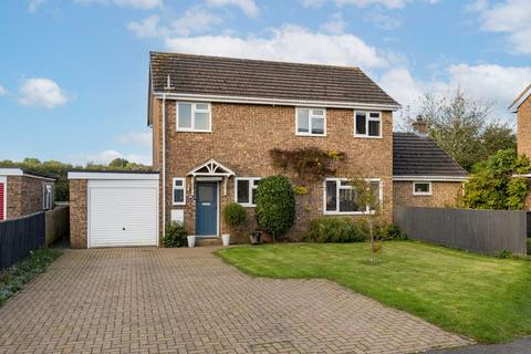 4 bedroom detached house for sale, Poplars Road, Chacombe OX17