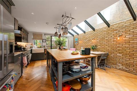 4 bedroom terraced house for sale, Ravensworth Road, London, NW10