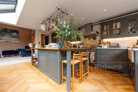 40 Ravensworth Road, London, NW10 5NR