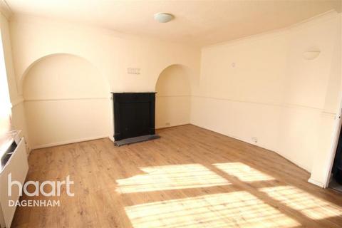 3 bedroom terraced house to rent, Nuneaton Road Dagenham