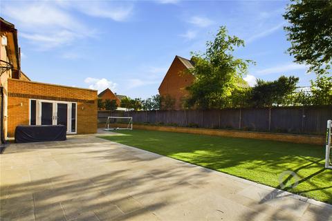 27 Ash Lane, Collingtree, Northampton, NN4 0ND
