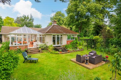 4 bedroom detached bungalow for sale, New Road, Shiplake RG9