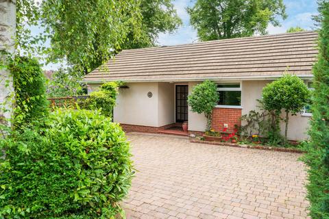 4 bedroom detached bungalow for sale, New Road, Shiplake RG9