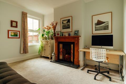 61 Malvern Road, Worcester, WR2 4LE