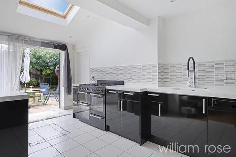 4 bedroom semi-detached house for sale, Owen Gardens, Woodford Green IG8