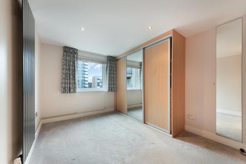 1 bedroom apartment for sale, Wards Wharf Approach, E16