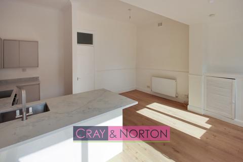 1 bedroom apartment to rent, Lower Addiscombe Road, East Croydon, CR0