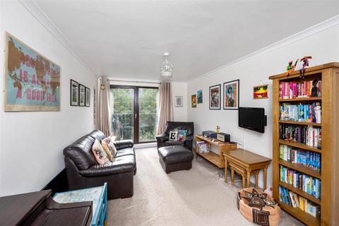 1 bedroom flat for sale, London Road, Patcham, Brighton