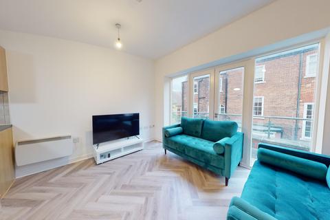 4 bedroom flat to rent, Yalta Court, Leeds LS2