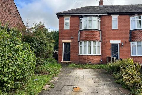 2 bedroom semi-detached house to rent, Bradley Green Road, Hyde SK14