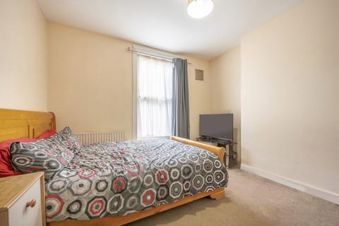 2 bedroom flat for sale, Drakefell Road,  London, SE4