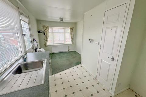 1 bedroom park home for sale, Vine Tree Park, Ross-On-Wye HR9