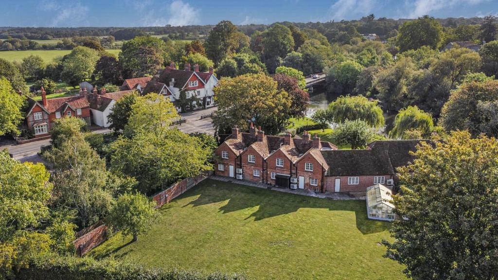 Furleigh Cottages   Rear.jpg