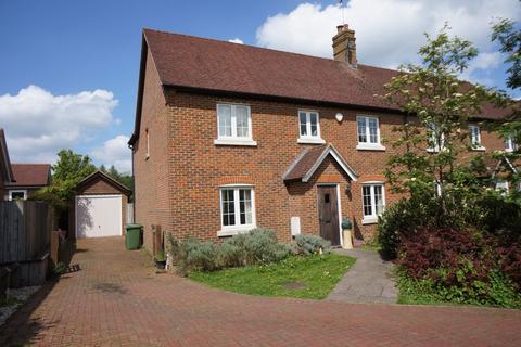 4 bedroom house to rent, Friars Oak, Medstead, Alton, Hampshire, GU34