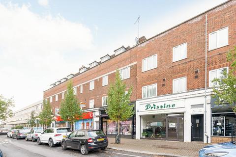 2 bedroom flat to rent, Great North Road, High Barnet, Barnet, EN5