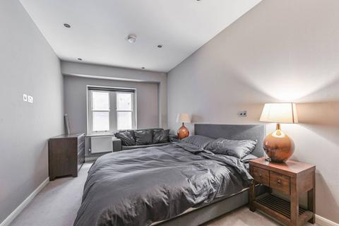 2 bedroom flat for sale, Buckingham Palace Road, St James's Park, London, SW1W