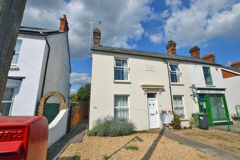 30b Ackender Road, Alton, GU34 1JS