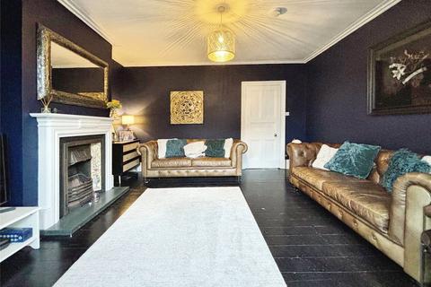 4 bedroom end of terrace house for sale, Heath Road, Kent ME16