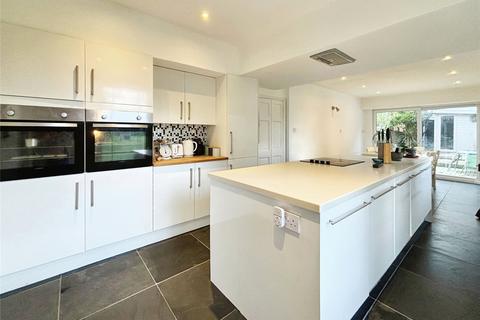 4 bedroom end of terrace house for sale, Heath Road, Kent ME16